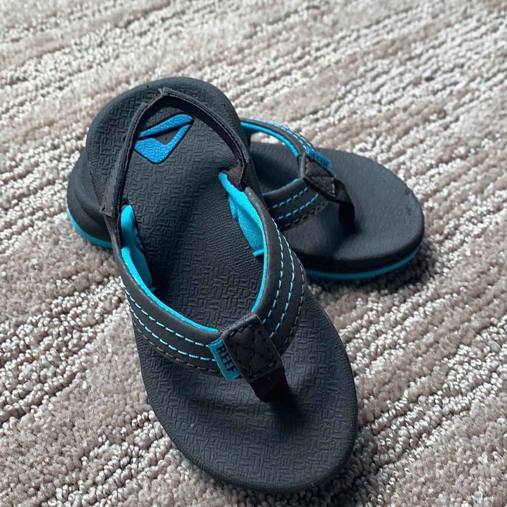 Reef toddler sandals. Size 3/4!